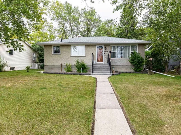 4429 W 41st Ave, Red Deer, AB T4N 2Y3