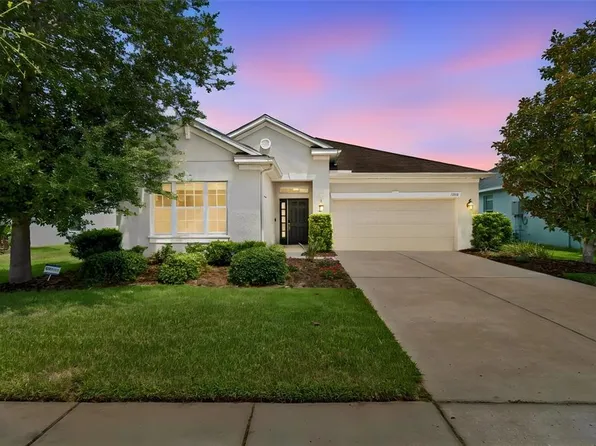 17566 Buckingham Garden Dr, Lithia, FL 33547