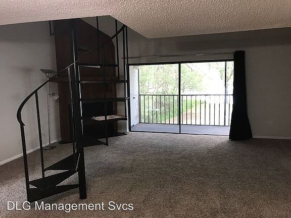 3rd image of 5004 Puritan Cir