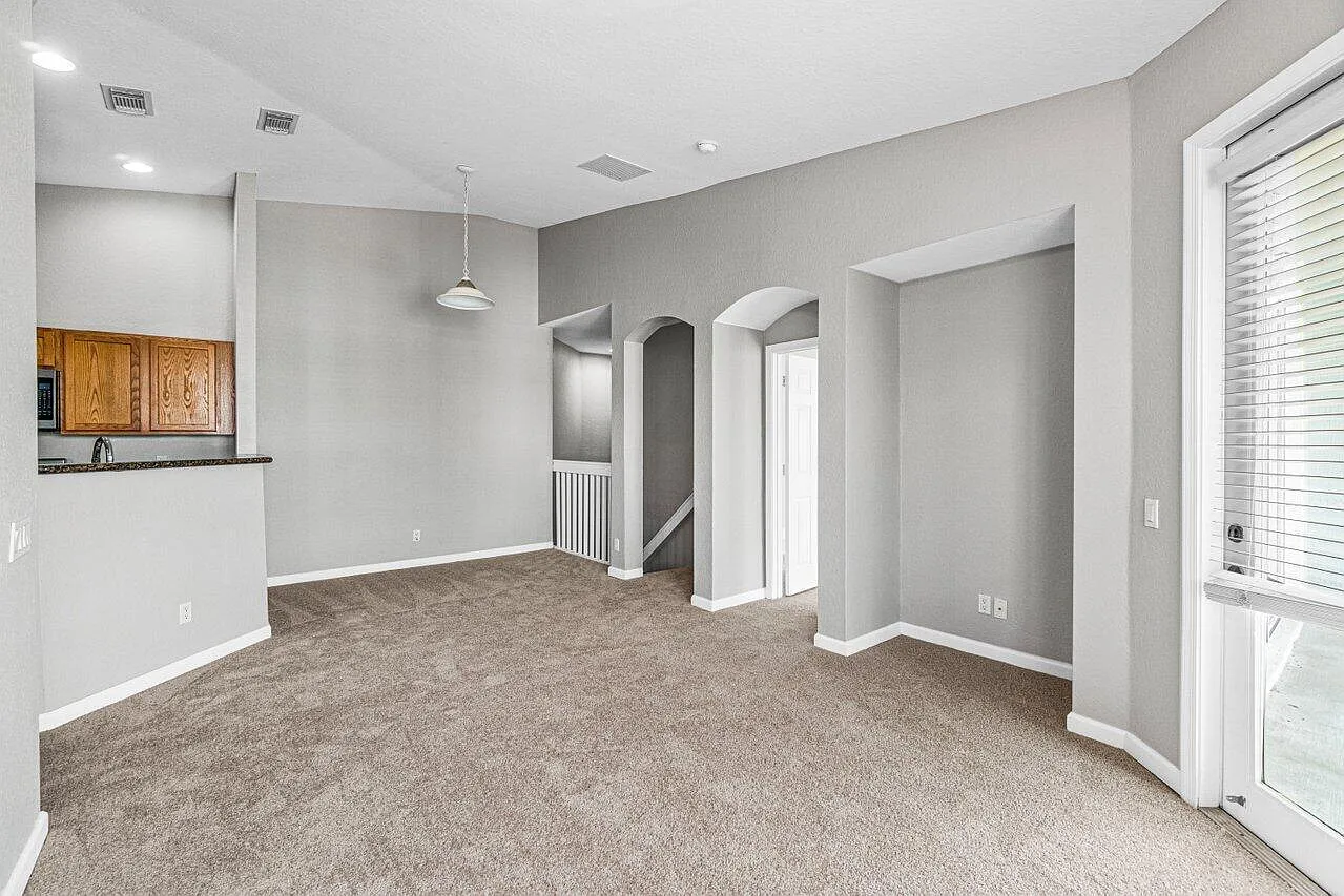2 bed, 2.0 bath, 1022 sqft, $2,300 — Photo 3