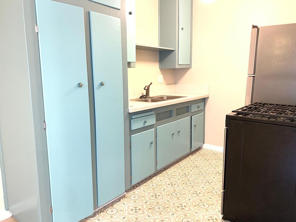 1st image of 3715 S Sepulveda Blvd APT 2