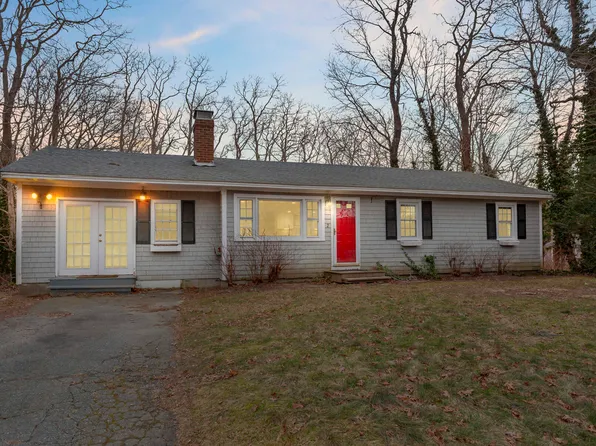 2 Bearse Street, Sandwich, MA 02563