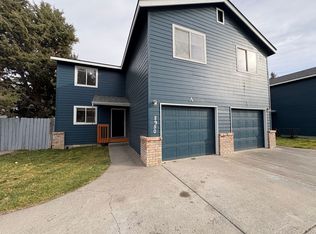 2950 NE Nikki Ct UNIT A, Bend, OR 97701