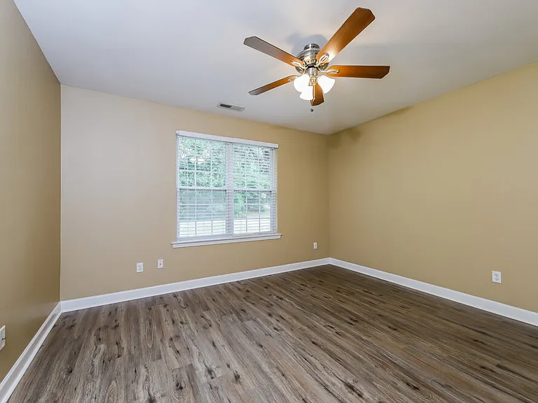 296 Konnoak Village Cir — Photo 10