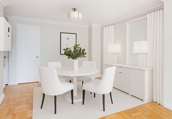 4th image of 166 E 63rd St APT 17K