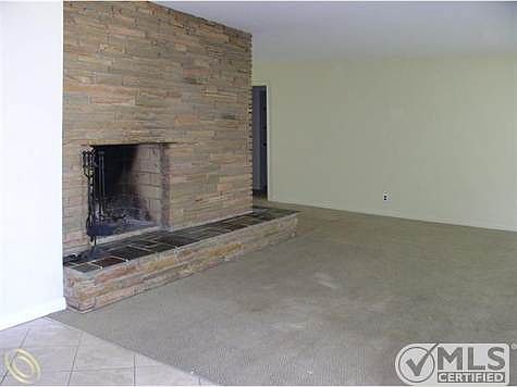 Cozy Fireplace in Living Rm.jpg