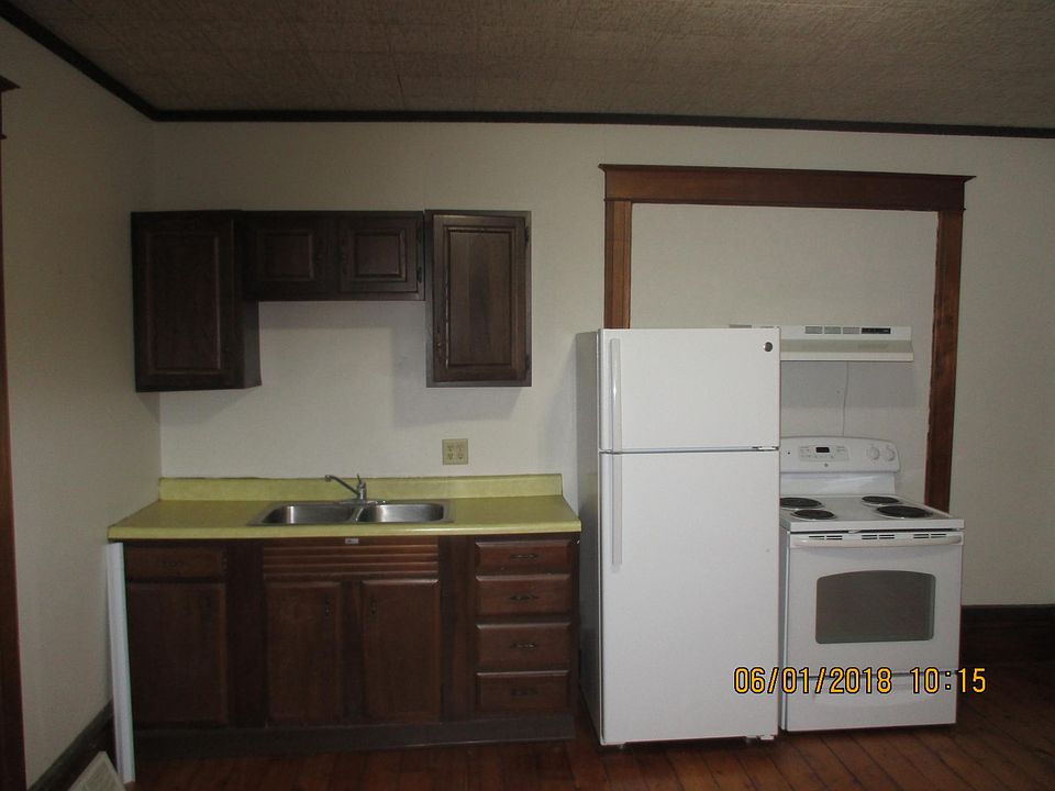 2nd image of 510 9th St N