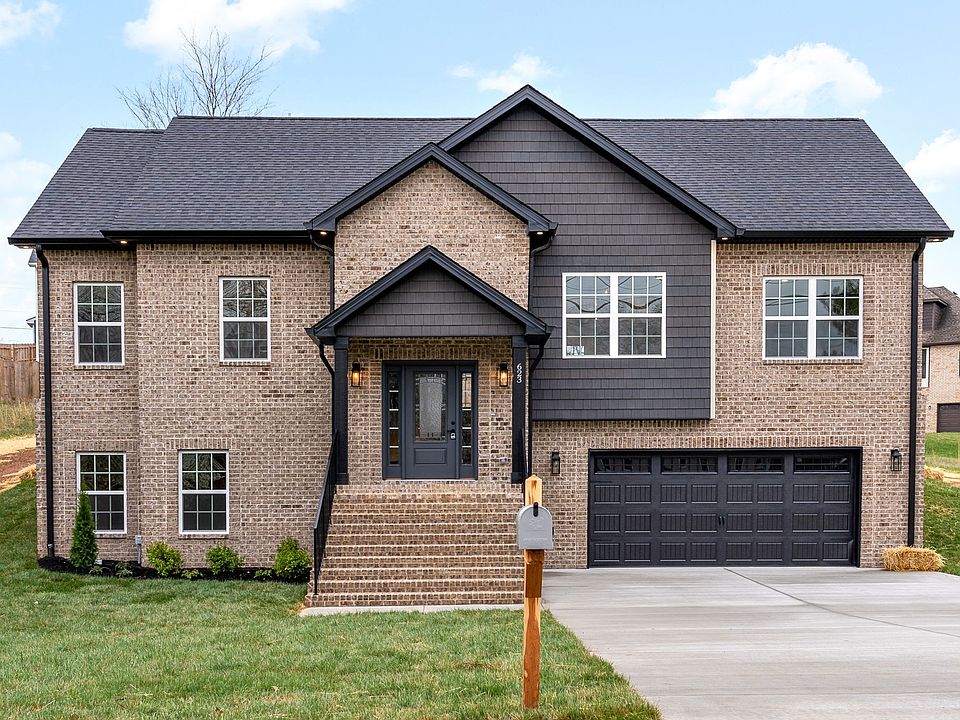 1st image of 623 E Glenridge Ln