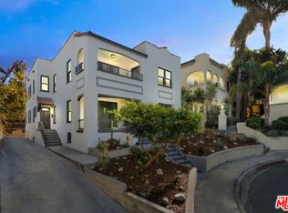 854 Serrano Pl, Los Angeles, CA 90029