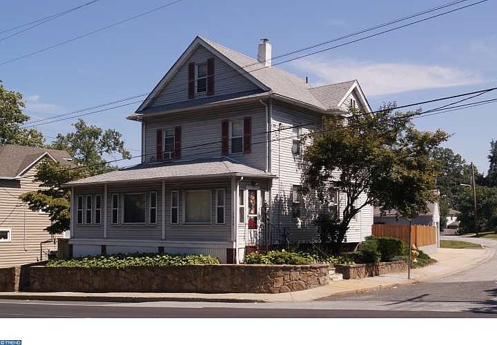 1st image of 300 N Maryland Ave