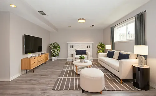27 Rollins Dr Photo 1