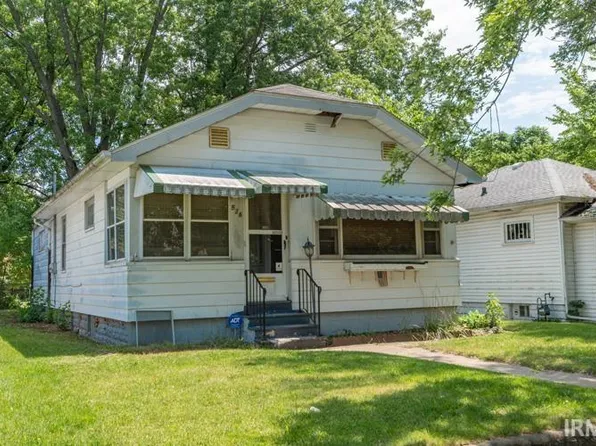 526 S 30th St, South Bend, IN 46615