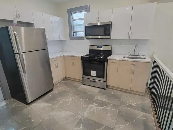 124 Mcadoo Avenue image 1 of 6