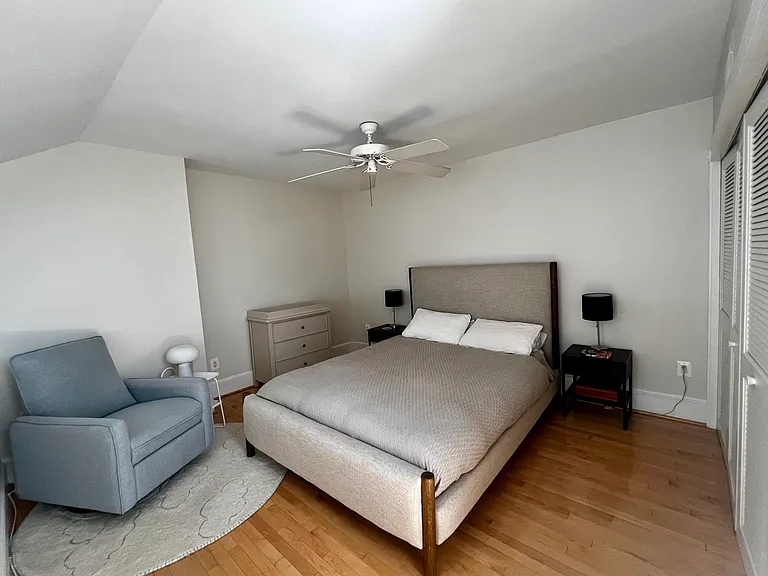 918 Spruce St #8 — Photo 16