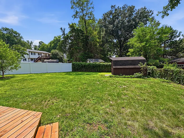 6426 Carriage Dr — Photo 47