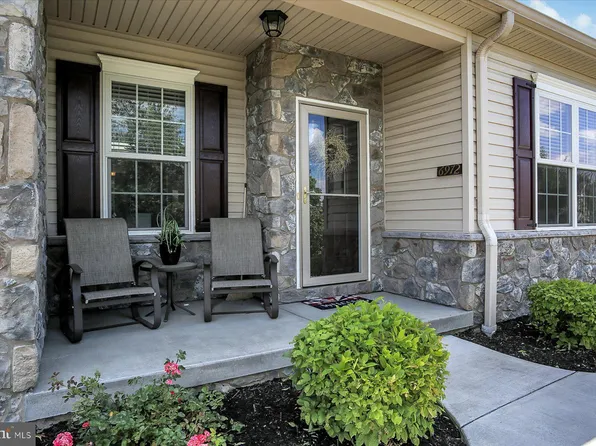 6972 Brei Cir, Harrisburg, PA 17112