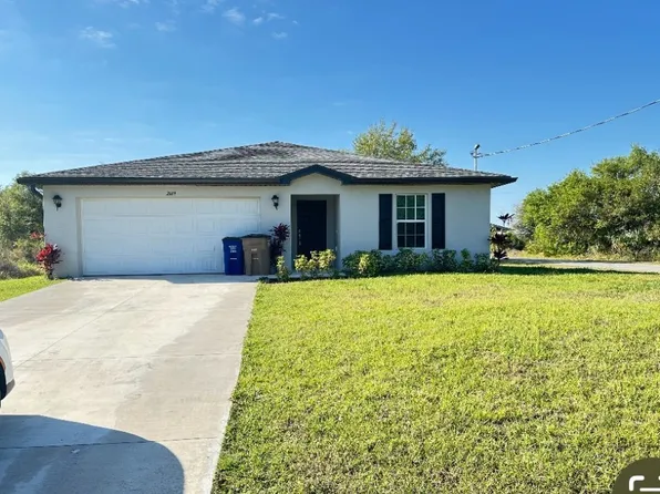 2619 66th St W, Lehigh Acres, FL 33971