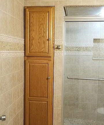 2nd bathroom 