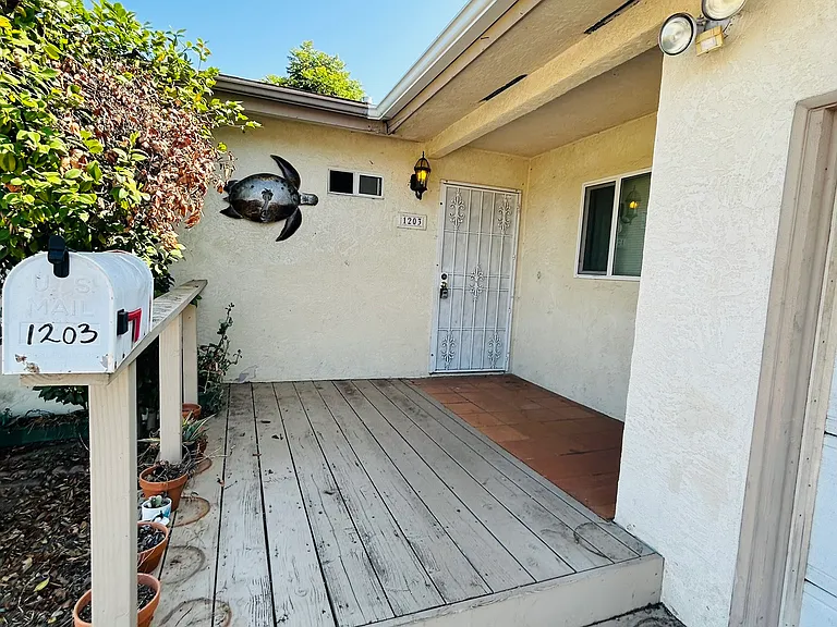 1203 Marline Ave — Photo 38