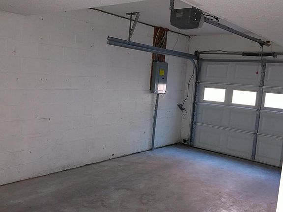 5th image of 804 Olde Pioneer Trl APT 141