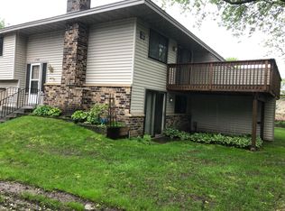 1789 Walnut Ln, Eagan, MN 55122