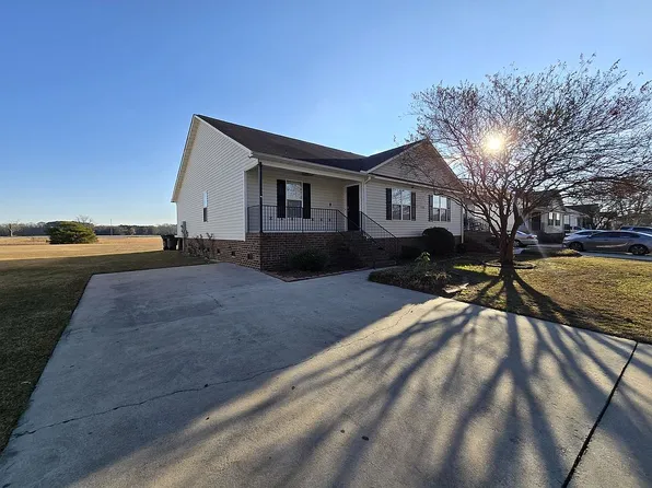 5170 Deveron St, Greenville, NC 27834