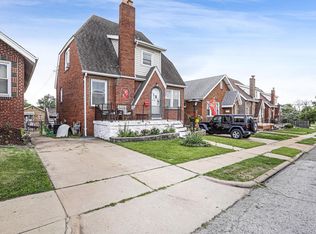 850 Catskill Dr, Saint Louis, MO 63125