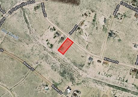 3rd image of 618 E Heron Dr