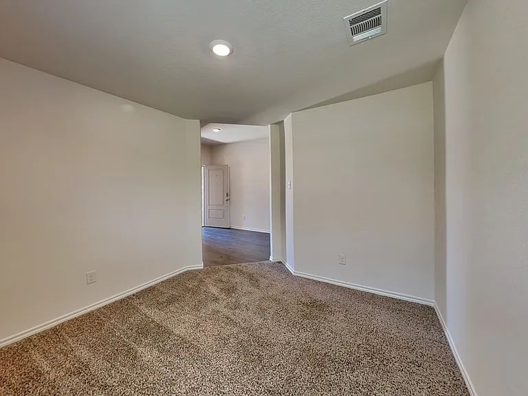 2909 Menguita St — Photo 21