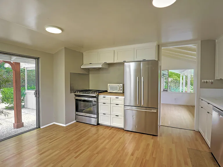 450 Santa Rosa Ln — Photo 12