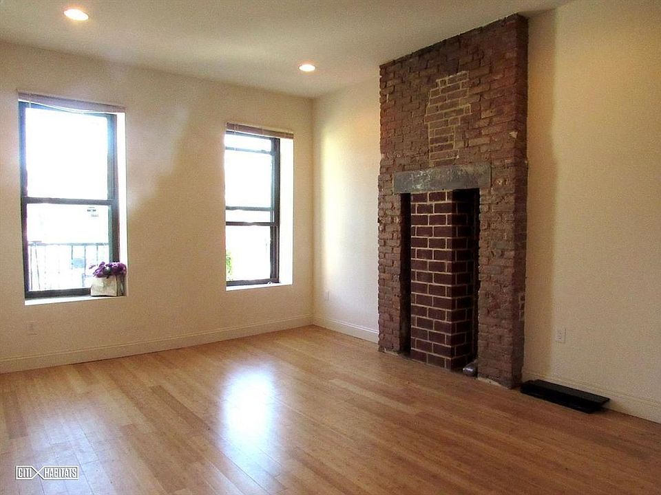 1st image of 196 Macdougal St APT 3R
