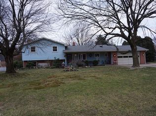 2113 Darby Dr NW, Massillon, OH 44646