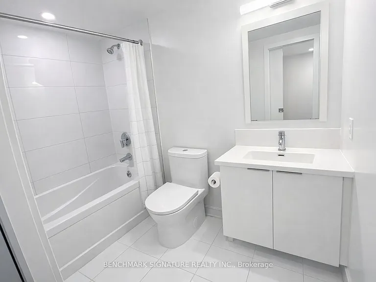 121 Saint Patrick St #517 — Photo 5