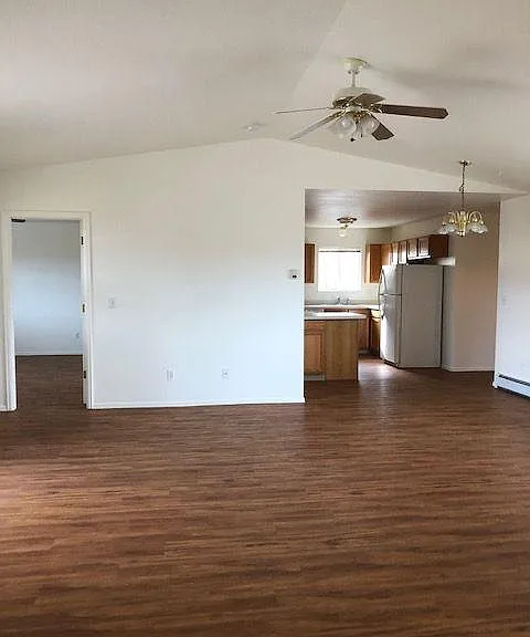 466 Cougar Run Ct — Photo 15