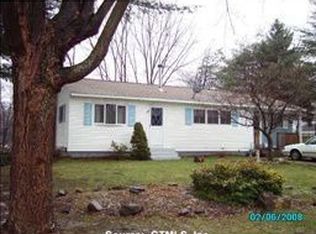 30 Meade Ln, Enfield, CT 06082