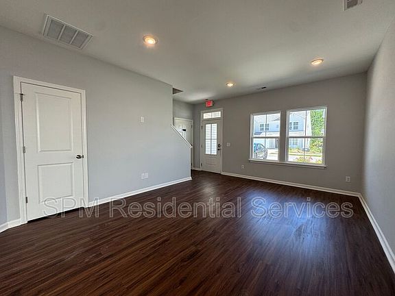 4th image of 5041 Northstar Dr