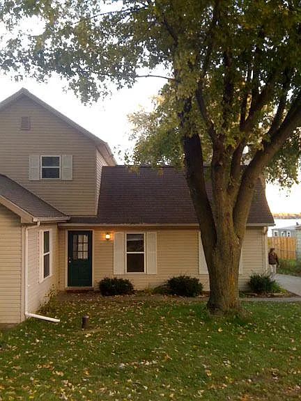 11781 Crestview Rd photo 1