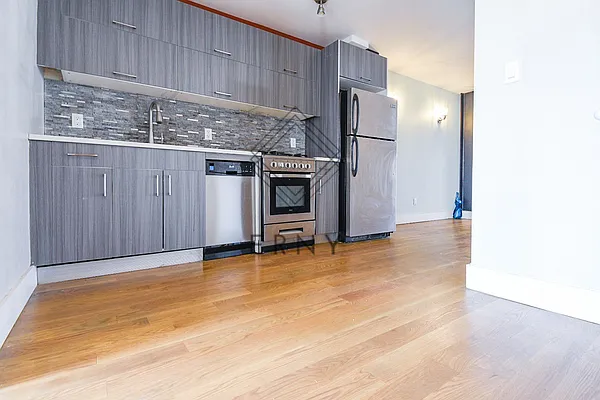 Rented by ERNY LLC | media 3