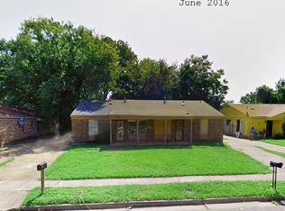 1028 Cummins Pkwy, Des Moines, IA 50311