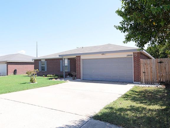 2nd image of 2808 Windfield Dr