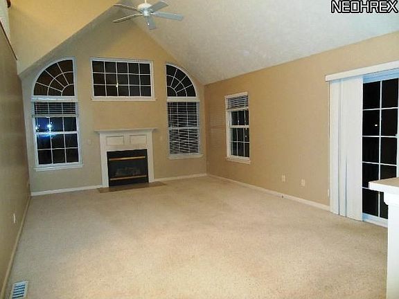 3rd image of 6010 N Arden Dr