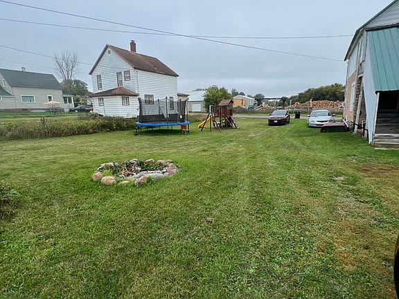 2nd image of 832 N 7th Ave