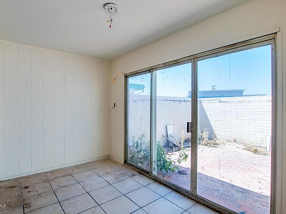 5th image of 11074 W Coggins Dr