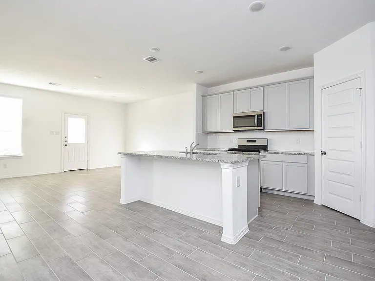 5715 Aurora Greens Ln — Photo 6