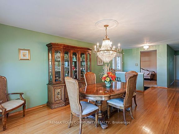 5th image of 15 Valencia Cres