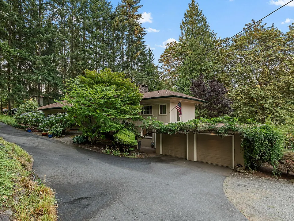23607 3rd Ave SE