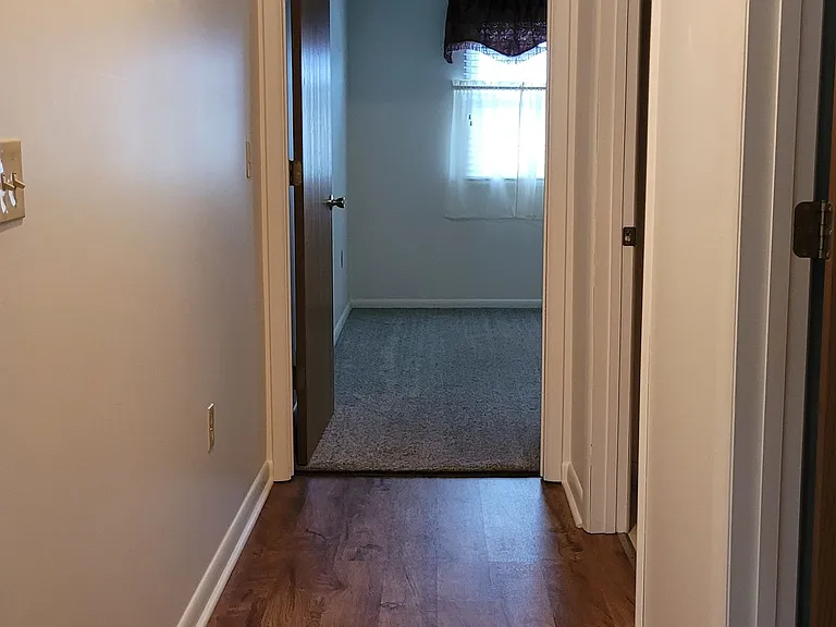 100 Sterling Hills Dr — Photo 8