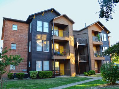 Salado at Walnut Creek Apartments - Austin, TX | Zillow