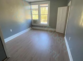 1940 College Ave, Conway, AR 72034