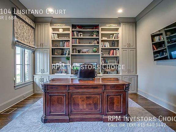 2nd image of 1104 Lusitano Ct
